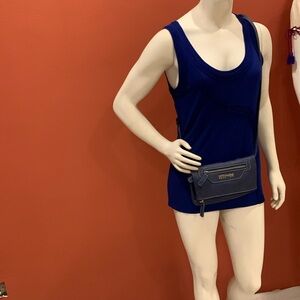KENNET Cole REACTION. Crossbody Blue Navy Bag